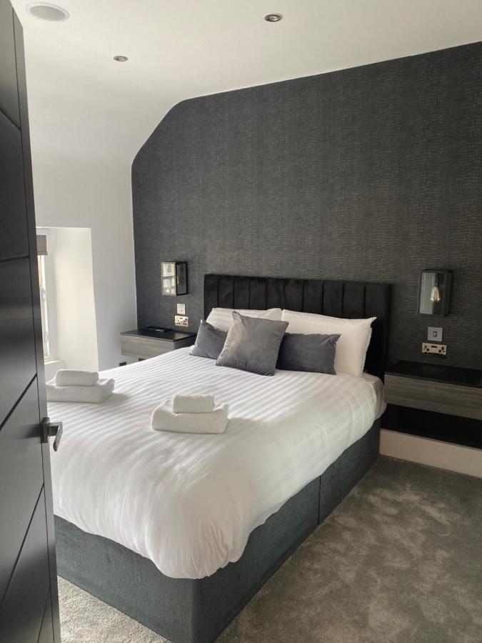 Luxury Royal Mile Boutique 2Bedroom Apartment Edinburgh Dış mekan fotoğraf